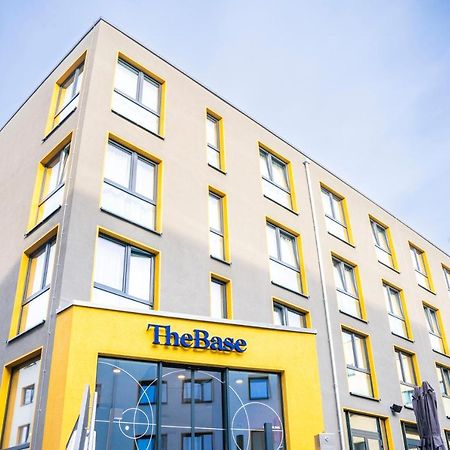 ホテル The Base Berlin One エクステリア 写真