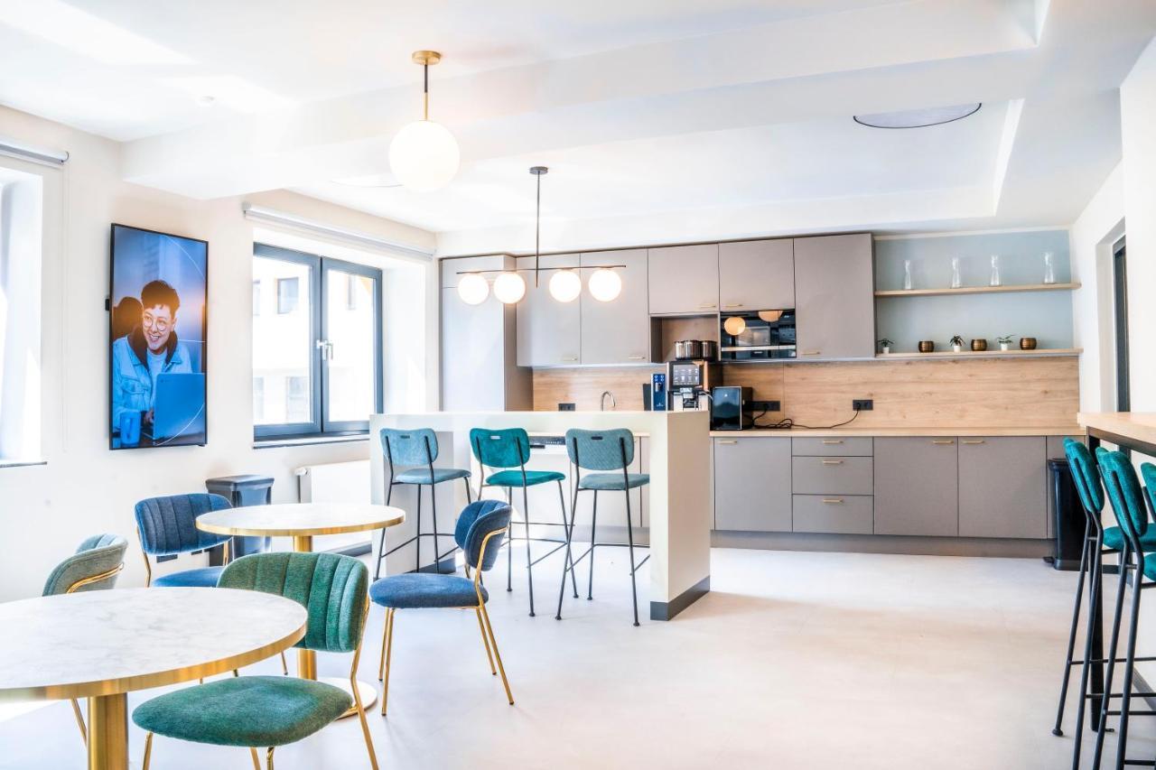 ホテル The Base Berlin One エクステリア 写真